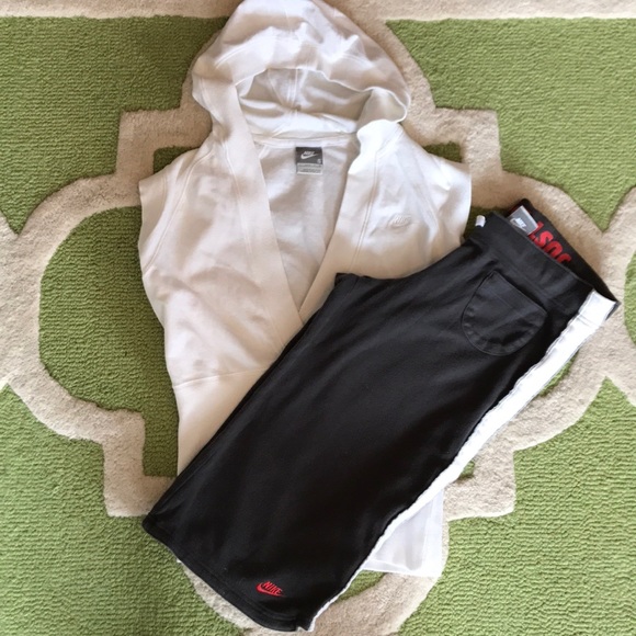 Nike Other - Nike Cotton Capri Pant & Sleeveless Top Set